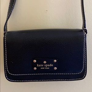 Black Kate Spade purse